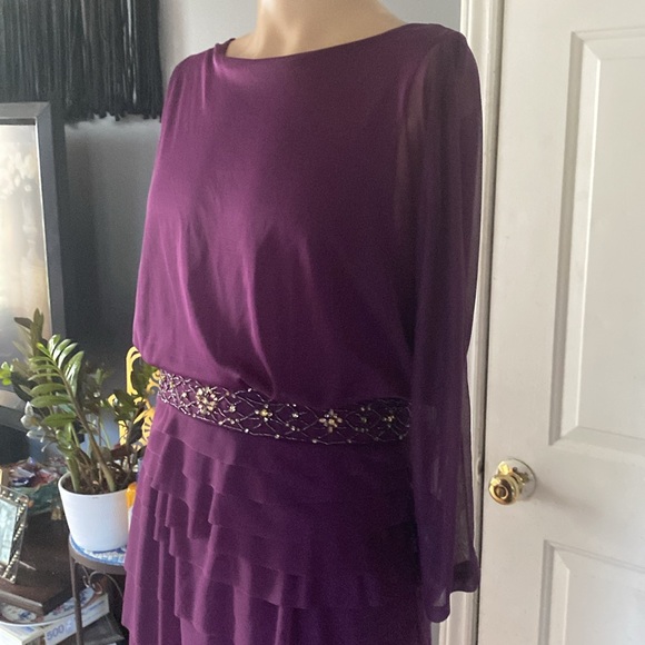Adrianna Pappell NWT gown - Picture 3 of 12